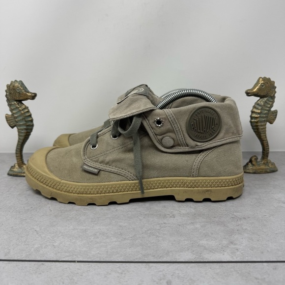 Palladium Shoes - Palladium Women’s Tan Pampas Canvas Sneakers High-Top Snap Down Size 7